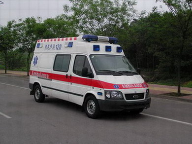 志丹县救护车护送